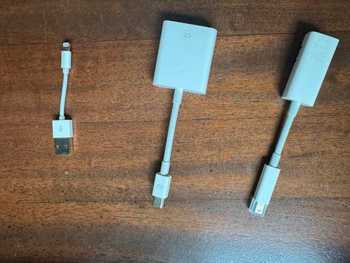 Adapters origineel Apple, Computers en Software, Pc- en Netwerkkabels, Gebruikt, Ophalen of Verzenden