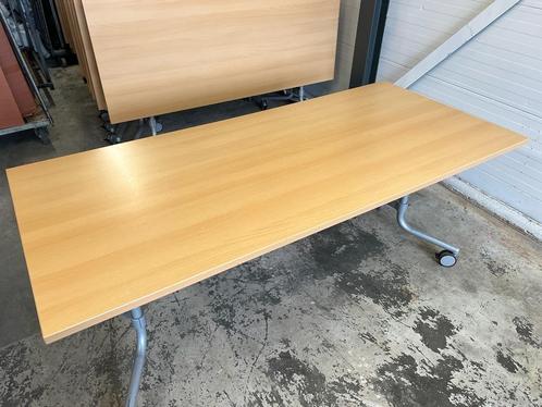 Vergadertafel verhuur, Hobby en Vrije tijd, Feestartikelen | Verhuur, Overige, Ophalen of Verzenden