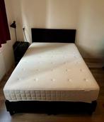 Zwart bed met Ikea Hyllestad matras, Zwart, Tweepersoons, Zo goed als nieuw, 200 cm