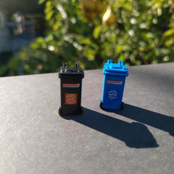 Tekno rolcontainers set van 2  beschikbaar voor biedingen