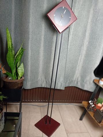 Vintage Staande Klok - 150cm Hoog, 30cm Breed beschikbaar voor biedingen