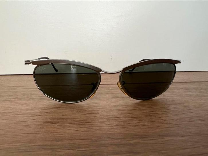 Vintage Ray-Ban W2566 Metals Bausch & Lomb Rayban, Sieraden, Tassen en Uiterlijk, Zonnebrillen en Brillen | Heren, Zo goed als nieuw