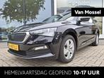 Skoda Scala 1.0 TSI Sport Business | Navigatie | Parkeersens, Scala, Met garantie (alle), Alcantara, Zwart