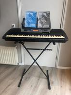 Yamaha PSR-350 keyboard + standaard + lesboeken, Ophalen of Verzenden, Zo goed als nieuw, 61 toetsen, Yamaha