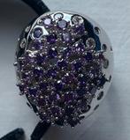 Mooie ring met paarse stenen., 20 of groter, Ophalen of Verzenden, Dame, Zo goed als nieuw