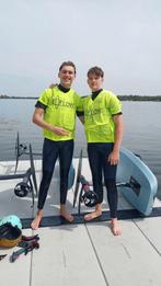 Efoilen, suppen, Loungeboats, Contacten en Berichten