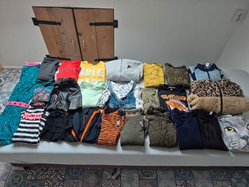 Meidenkleding pakket maat 134-152 beschikbaar voor biedingen