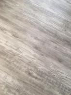 Klik Laminaat,  12m2 maten 138 cm lang en 20 cm breed., Ophalen, Zo goed als nieuw, Grijs