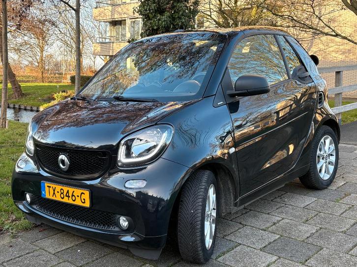 Smart ForTwo 1.0 52KW Cabrio Passion Zwart, Auto's, Smart, Particulier, ForTwo, Benzine, C, Cabriolet, Automaat, Geïmporteerd