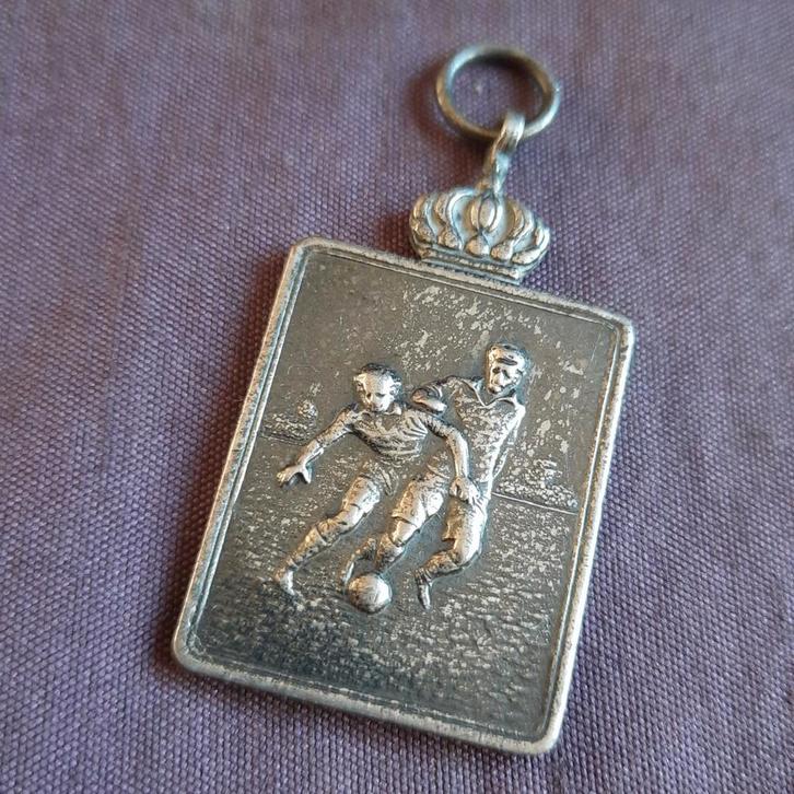 Lyceum Coevorden Medaille Voetbal 2e Prijs 1960, Postzegels en Munten, Penningen en Medailles, Overige materialen, Verzenden