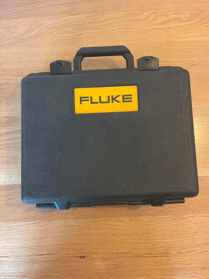 Fluke 1587 Isolatie Multimeter + i400 Stroomtang, Doe-het-zelf en Verbouw, Gereedschap | Handgereedschap, Gebruikt, Ophalen