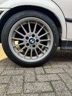 17 inch style 32 met Eagle F1 DOT 6-25, Auto-onderdelen, Banden en Velgen, Gebruikt, 17 inch, Ophalen of Verzenden, Band(en)