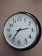 Grote Ronde Wandklok - 60cm Diameter, Huis en Inrichting, Ophalen of Verzenden, Wandklok