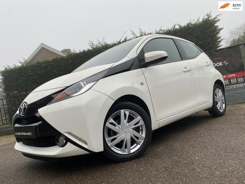 Toyota Aygo 1.0 VVT-i x-clusiv*cabrio*achteruit cam*Lmv*5Drs, Auto's, Toyota, Bedrijf, Te koop, Aygo, ABS, Achteruitrijcamera