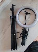 Studio ME LED Ring lamp met tafel statief en staande statief, Ophalen of Verzenden, Zo goed als nieuw, Lamp of Flitsset