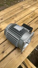 Elektromotor, Doe-het-zelf en Verbouw, Motoren, Ophalen of Verzenden, Zo goed als nieuw