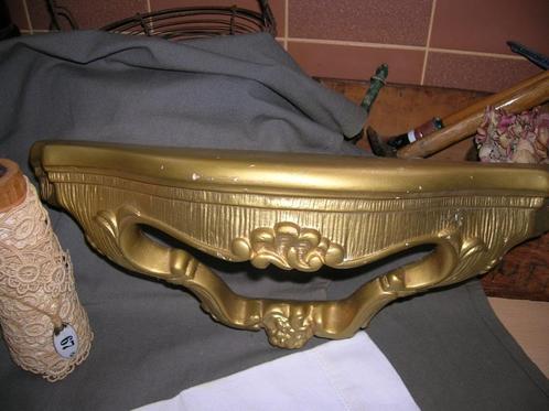console wandtafeltje licht goudkleurig breedte 40 cm., Antiek en Kunst, Curiosa en Brocante, Ophalen of Verzenden