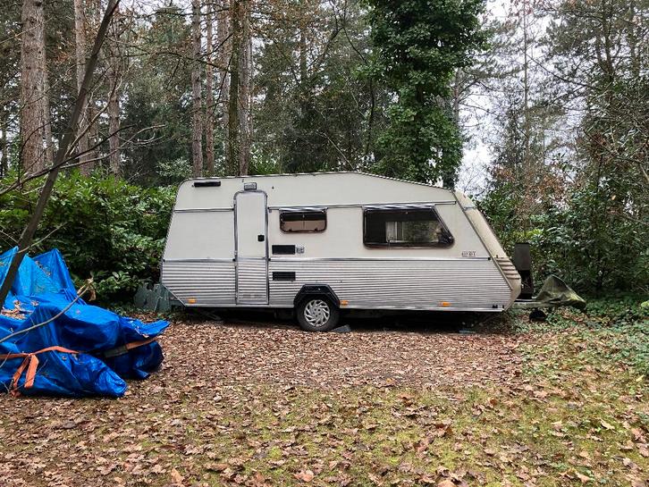 Ruime Caravan Kip Grey Line: opknapper!, Caravans en Kamperen, Caravans, Particulier, tot en met 5, 750 - 1000 kg, Rondzit, Kip