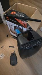 Gevraagd muziek box met mic. (GRATIS) Voor een goed doel., Hobby en Vrije tijd, Elektronica-componenten, Ophalen of Verzenden