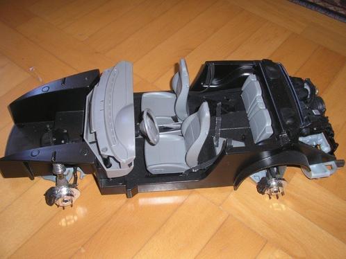 Reserveonderdelen voor model 993 Porsche 1/8 schaal Pocher m, Hobby en Vrije tijd, Modelauto's | 1:5 tot 1:12, Zo goed als nieuw