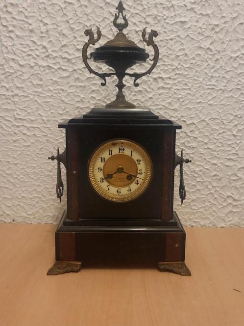 Mooie antieke Pendule klok, Antiek en Kunst, Antiek | Klokken, Ophalen of Verzenden