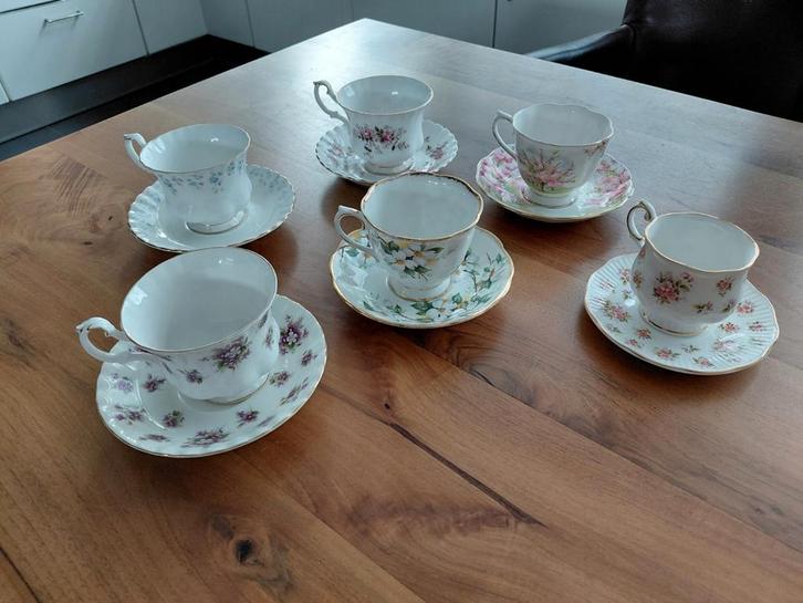Royal Albert en Queens servies, Antiek en Kunst, Antiek | Servies compleet, Ophalen of Verzenden