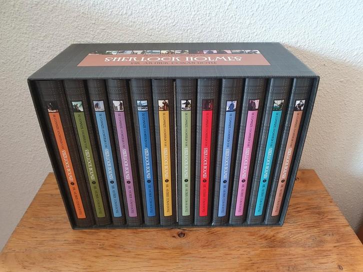 De complete avonturen van Sherlock Holmes, 12-delige boxset, Boeken, Detectives, Zo goed als nieuw, Ophalen of Verzenden