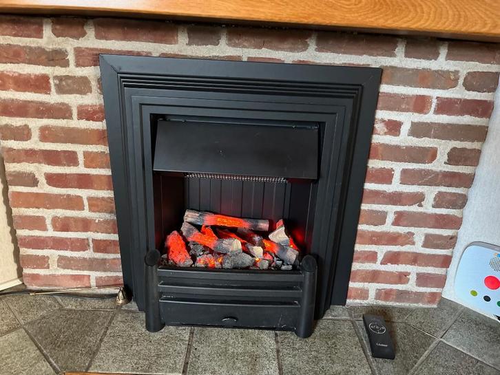 Faber Opti-Myst Sfeervolle Waterdamphaard Hemmet Black, Huis en Inrichting, Haarden, Gebruikt, Elektrische haard, Ophalen