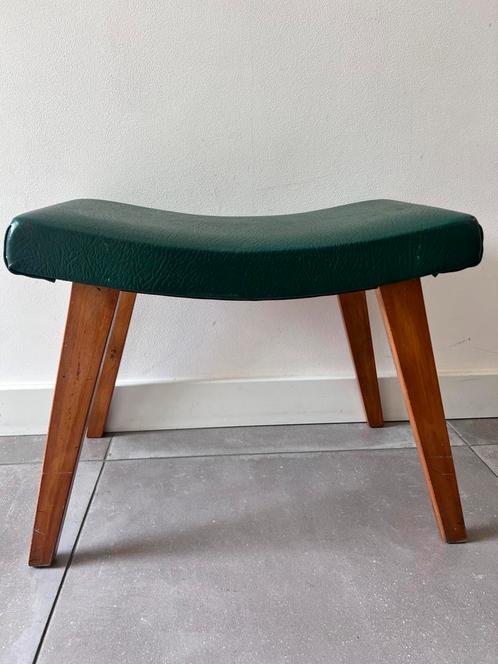 VINTAGE MID CENTURY SKAI LEER GROEN LEREN KRUKJE KRUK BANKJE, Huis en Inrichting, Banken | Voetenbanken en Poefen, Zo goed als nieuw