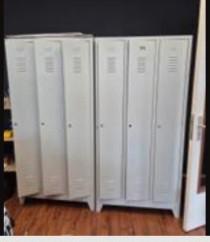 gevraagd oude lockers  beschikbaar voor biedingen