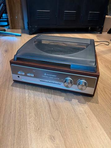 Soundmaster Platenspeler - Werkt Goed! beschikbaar voor biedingen