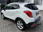 Opel Mokka 1.6 Cosmo Navi Cruise Trekhaak Parkeersensoren V+, Auto's, Voorwielaandrijving, Euro 5, Gebruikt, 4 cilinders