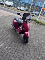 Vespa Sprint 2018 50cc brom – Full option + Roof Boxxer helm, Ophalen, Gebruikt, Overige modellen, Maximaal 45 km/u