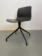 4 Hay About a chair AAC10 Zwart showroom modellen, Huis en Inrichting, Ophalen of Verzenden, Zo goed als nieuw, Zwart, Vier