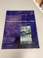 Watersnood tussen Maas en Waal, Ophalen of Verzenden, Gelezen