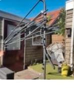 Oud ijser bbq en metalen paraplu, Tuin en Terras, Droogmolens en Wasrekken, Ophalen, Zo goed als nieuw, Wasrek