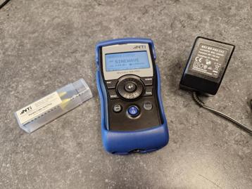 NTi Audio XL2  MR-PRO signaal en test generator beschikbaar voor biedingen
