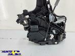 Deurslot mechaniek RA Volvo V70 ('07-'17) 31253923, Gebruikt, Ophalen of Verzenden, Volvo, Volvo