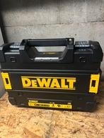 DeWALT DCD777, Ophalen of Verzenden, Zo goed als nieuw
