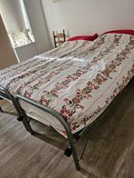 Onderschuifbed logeerbed dubbel divan, Huis en Inrichting, Ophalen, Gebruikt, Tweepersoons, 80 cm