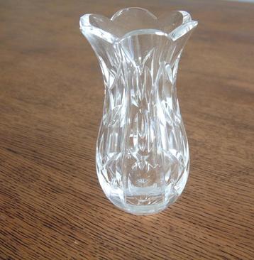 prachtige gave kristal vaas geschulpte rand hoogte 12 cm