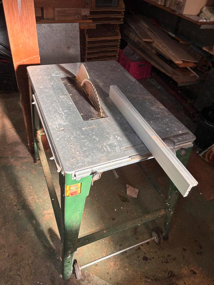 Ferm FZT-315 Cirkelzaag, Doe-het-zelf en Verbouw, Gereedschap | Zaagmachines, Gebruikt, Cirkelzaag, 1200 watt of meer, 70 mm of meer