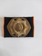 Baretembleem van HEUTZ, oude slag, met splitpen., Verzamelen, Ophalen of Verzenden, Landmacht, Nederland, Embleem of Badge