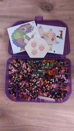 Aquabeads Set met Voorbeelden in Paarse Doos, Ophalen of Verzenden, Gebruikt, Box-set