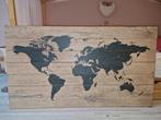 Wereldkaart houten schilderij 124x69cm, Ophalen of Verzenden, Schilderij, 75 cm of meer