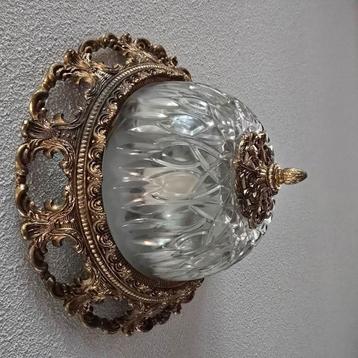 Messing plafonnière met kristallen kap beschikbaar voor biedingen