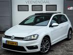 Volkswagen Golf 1.4 TSI Highline DSG 3X R-LINE PANO/CARPLAY/, Euro 5, Gebruikt, Zwart, Alcantara