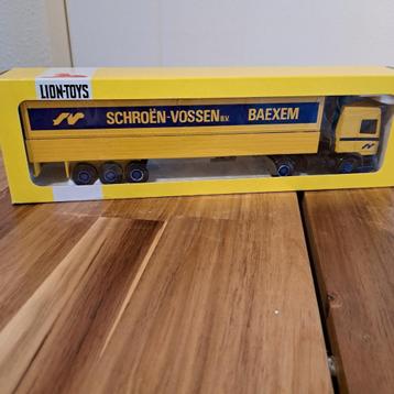 SCHROËN -VOSSEN BAXEM HOLLAND 95 DAF SP CAB HUIF  TRAILER  beschikbaar voor biedingen