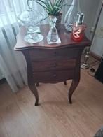 Prachtig Antiek tafelkastje  met 3 lades, Antiek en Kunst, Ophalen