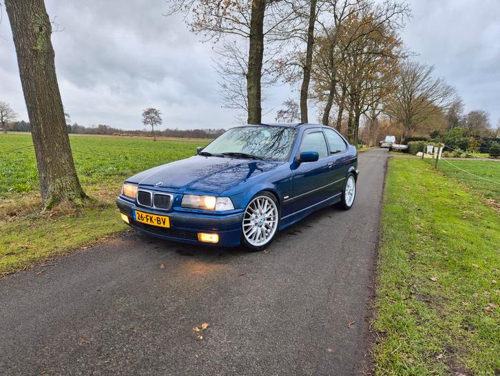 BMW 3-Serie 1.9 I 316 Compact 2000 Blauw, Auto's, BMW, Bedrijf, 3-Serie, Benzine, Hatchback, Handgeschakeld, Origineel Nederlands